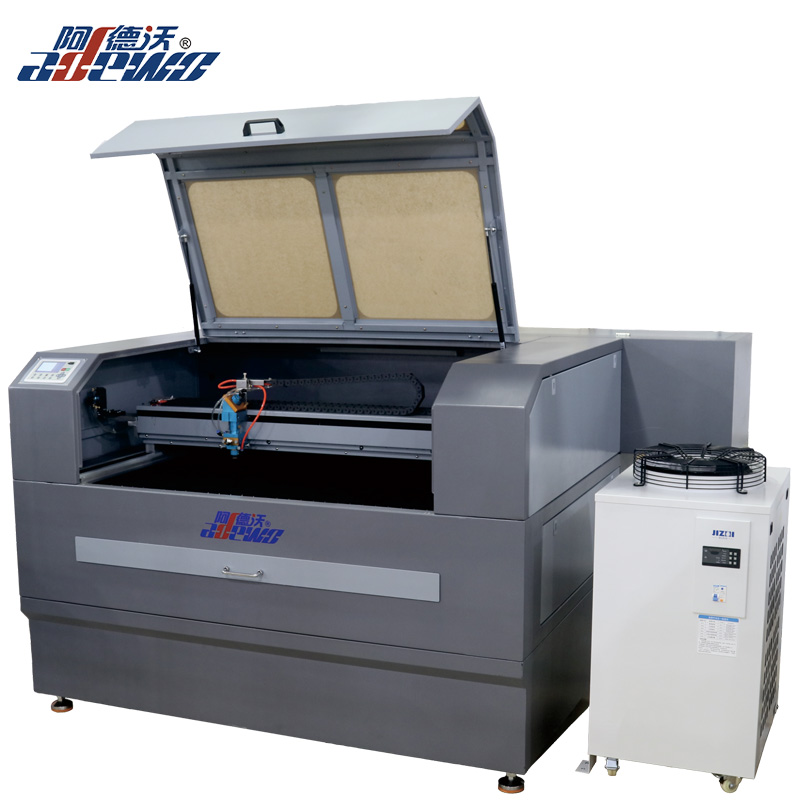 Papan lapis kuasa rendah mati membuat mesin pemotong laser